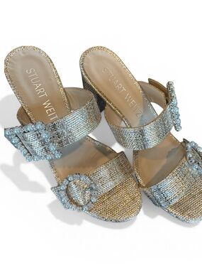 Stuart Weitzman Pearl Geo Buckle 75 Slide in Metallic Raffia